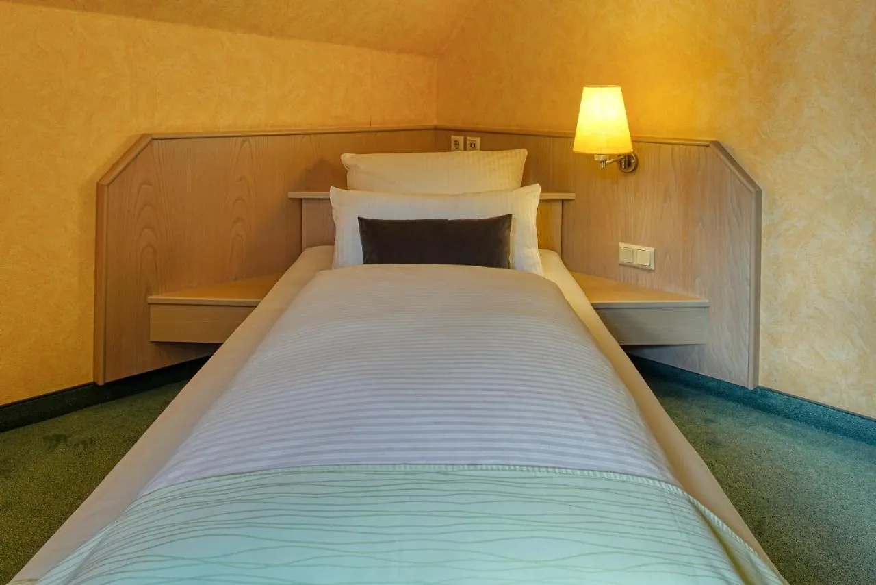 ****  Hotel Kischers Landhaus Hannover Germany